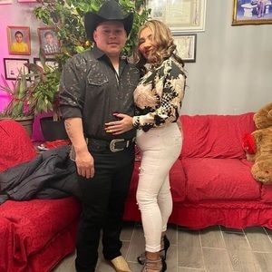 Meet your Posher, Samuelysilvia